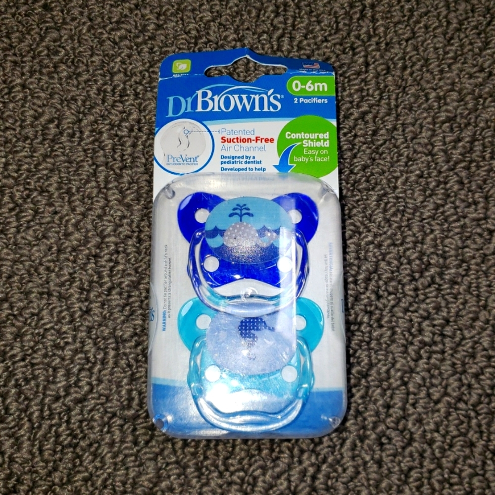 Dr brown's  pacifers 2 pack,  NWT